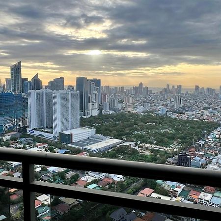 The Milano Residences Manila Bagian luar foto