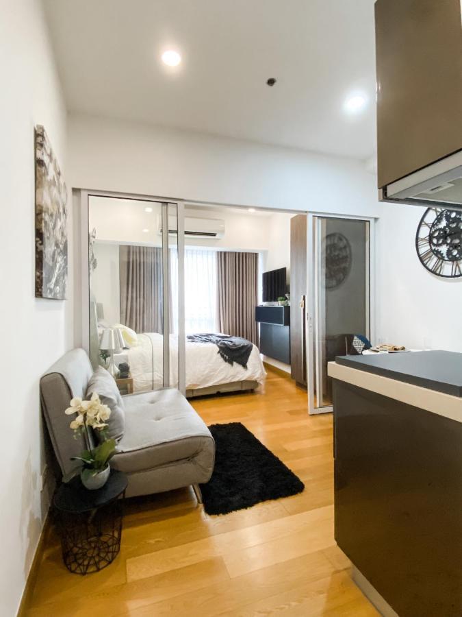 The Milano Residences Manila Bagian luar foto